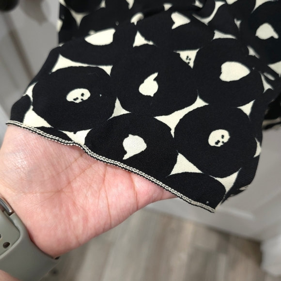 MAX STUDIO Vintage Black White Abstract Puff Sleeve Vneck Dress, Witchy, M - Picture 13 of 15